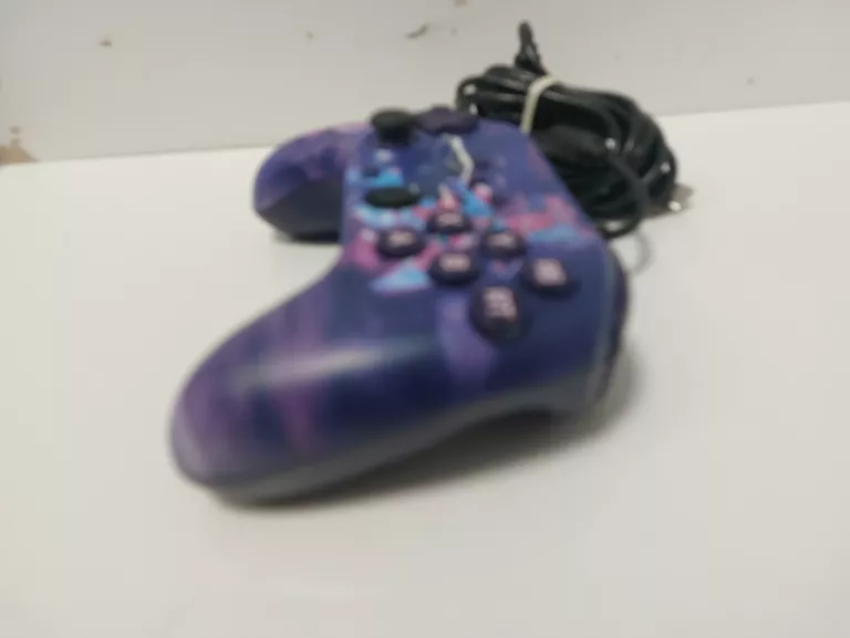 pc-hori-fighting-commander-octa-sf-6-juri-edition-polecam-stan-11323-2