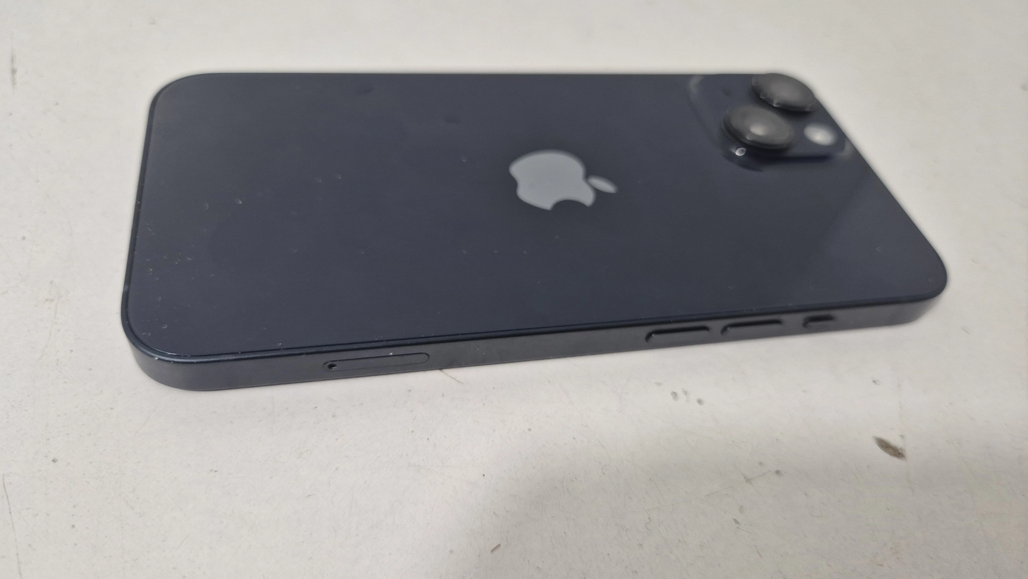 telefon-iphone-14-kondycja-89-transmisja-danych-217-2048