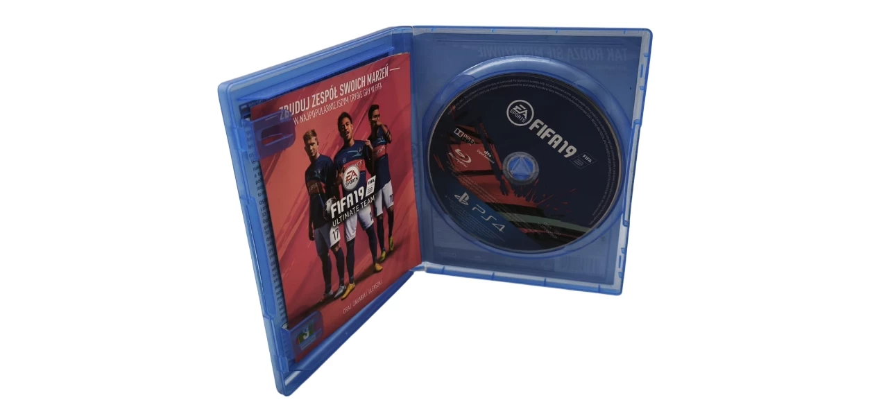 gra-fifa-19-ps4-stan-11323-2