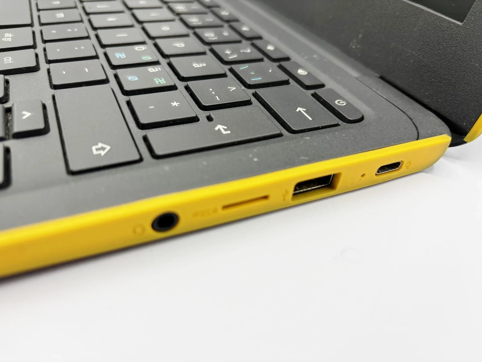 laptop-hp-chromebook-11-g6-orange-at-okazja-at-liczba-rdzeni-procesora-4329-2