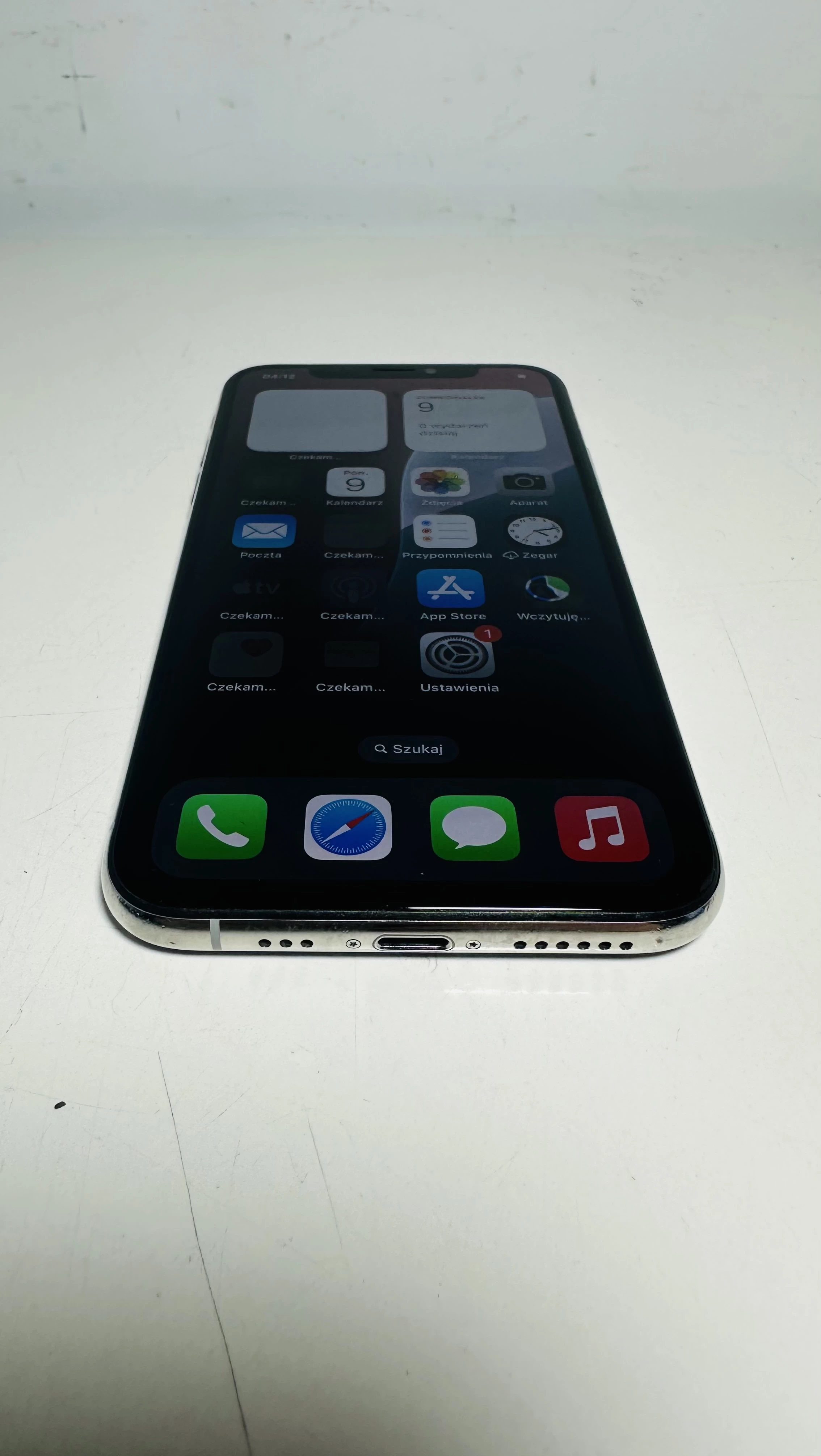 smartfon-apple-iphone-xs-4-gb-256-gb-4g-lte-srebrny-81-kondycji-kod-producenta-mt9j2pma