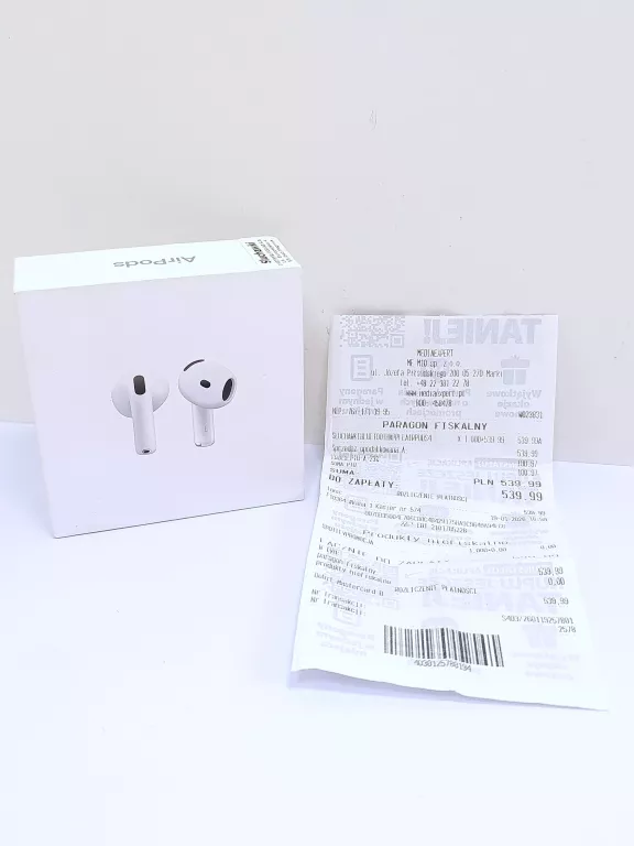 sluchawki-airpods-4-aleje-jerozolimskie-33-warszawa-boonum