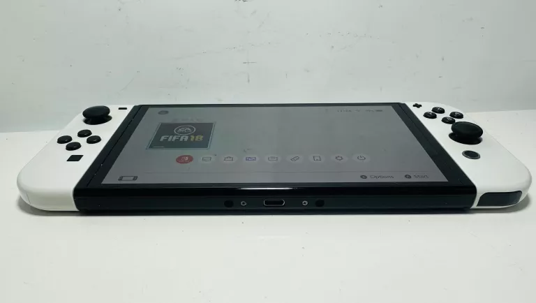 konsola-nintendo-switch-oled-biala-z-podstawka-gra-liczba-kontrolerow-w-zestawie-205994-225554
