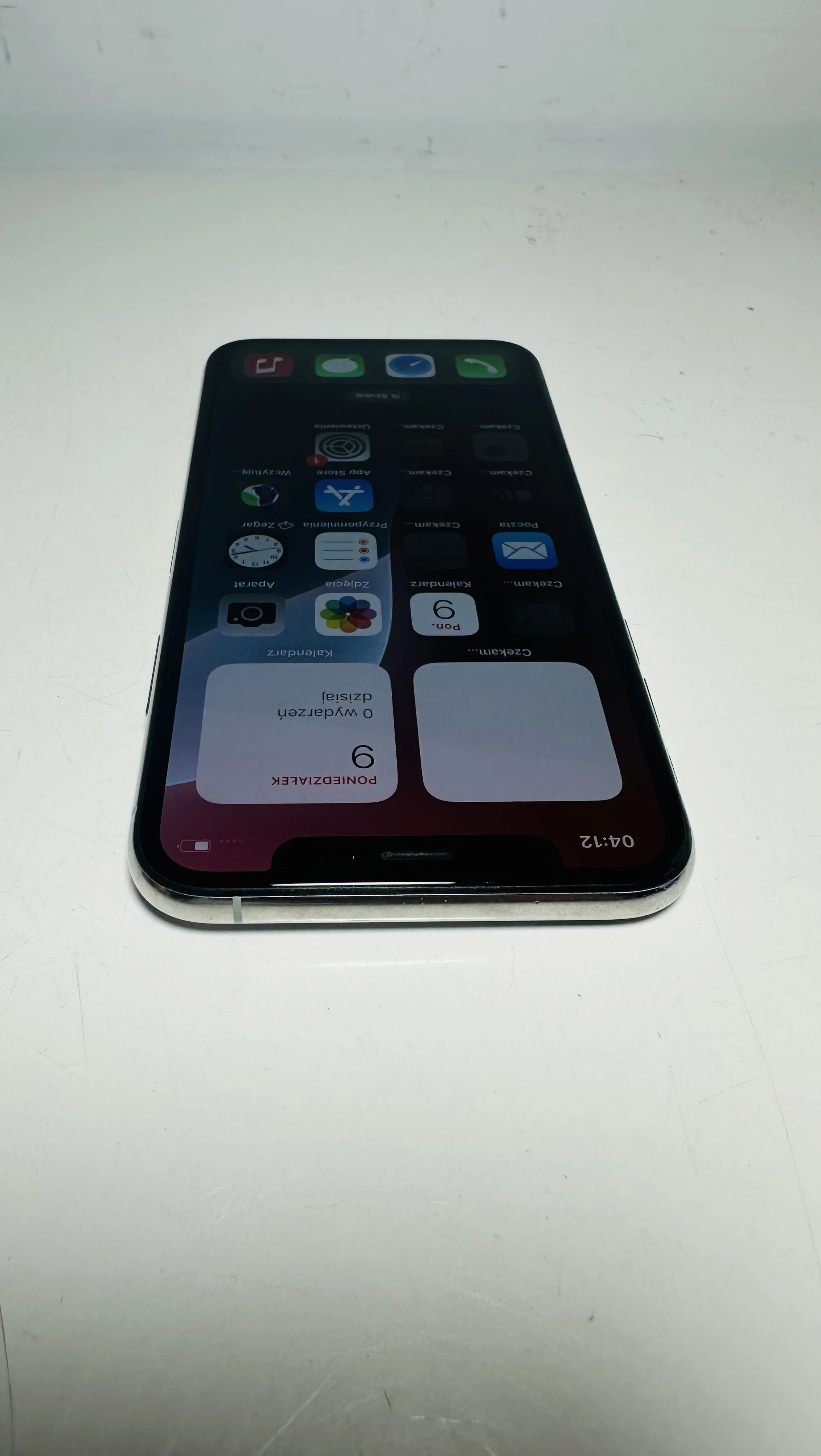 smartfon-apple-iphone-xs-4-gb-256-gb-4g-lte-srebrny-81-kondycji-przekatna-ekranu-58
