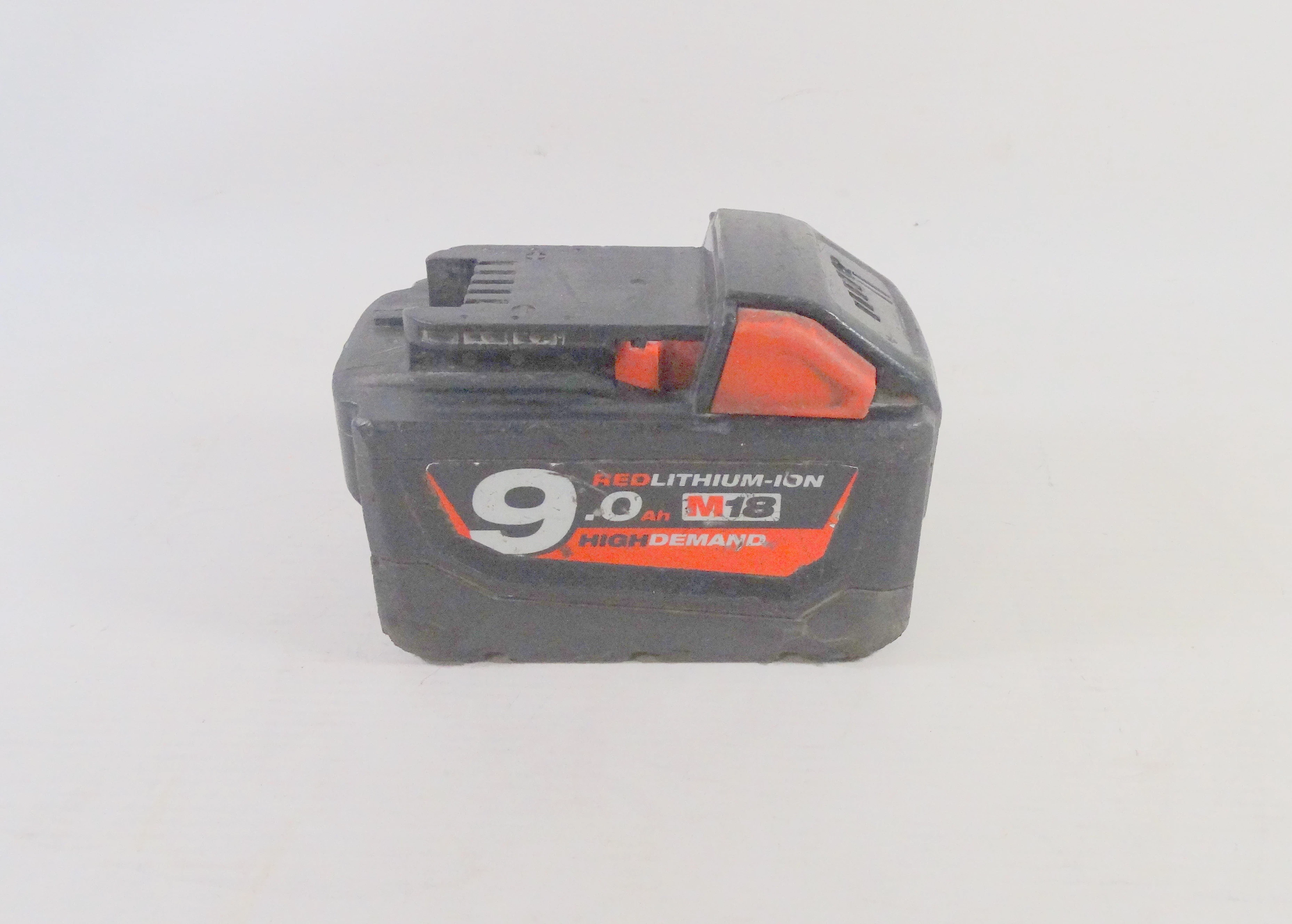 bateria-90-ah-milwaukee-mocne-slady-uzywania-krolowej-jadwigi-24-nowa-sol