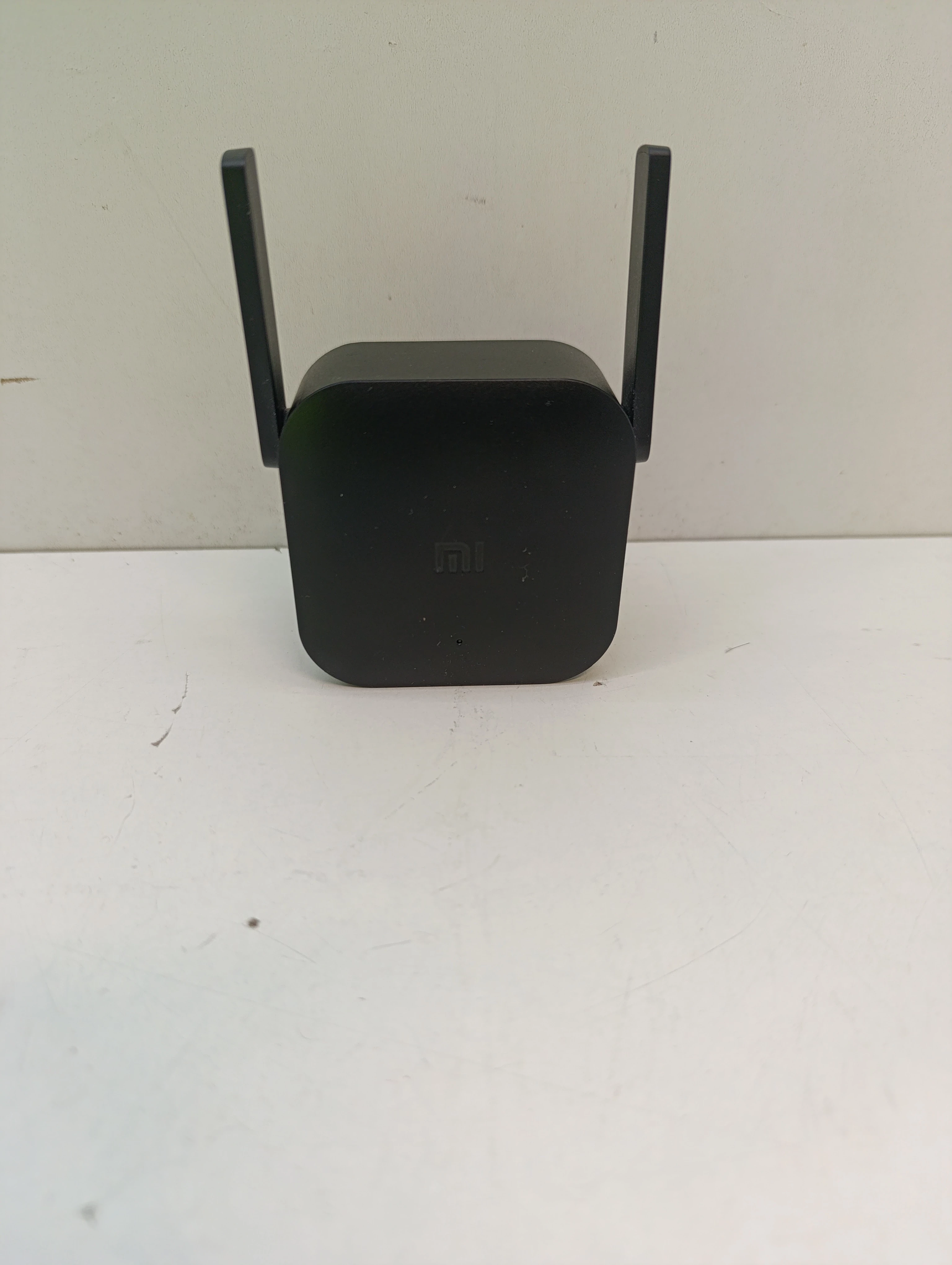 wzmacniacz-sieci-xiaomi-mi-range-extender-pro-r03-model-extender-wzmacniacz-sieci-wifi-polepsz-zasieg