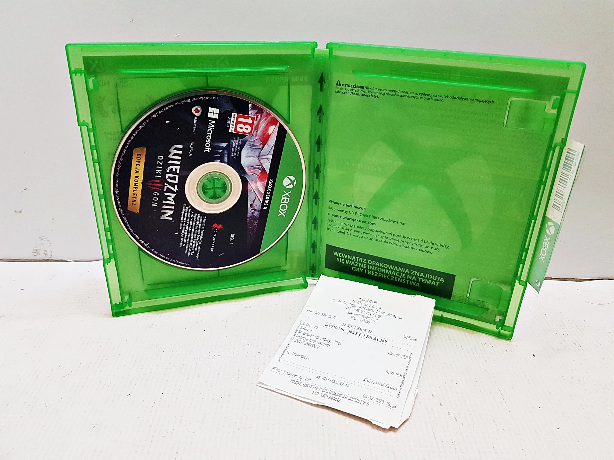 gra-xbox-wiedzmin-3-dziki-gon-edycja-kompletna-ean-gtin-5908305250470