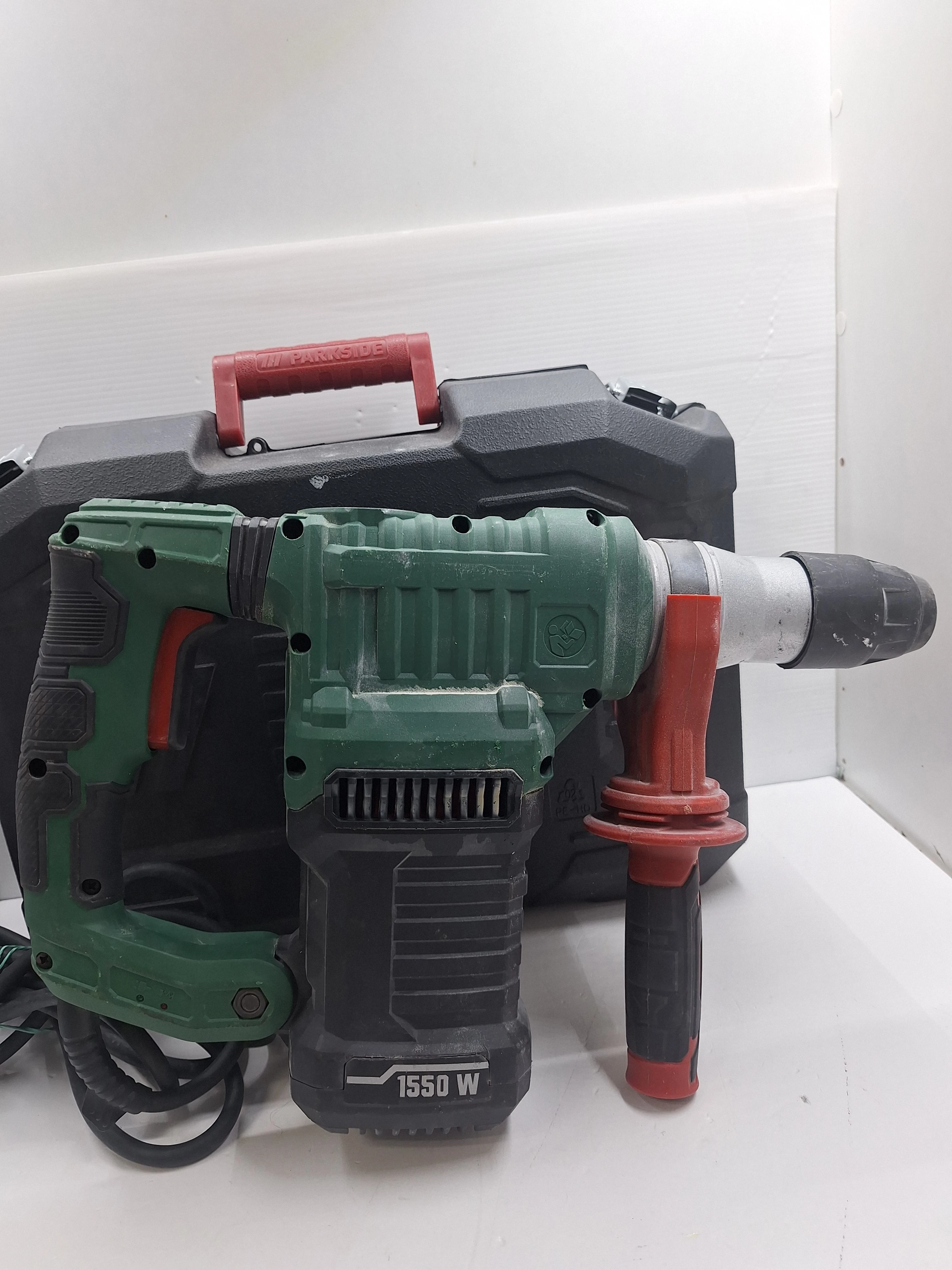 mlotowiertarka-udarowa-parkside-1550-walizka-ean-gtin-4052916504871