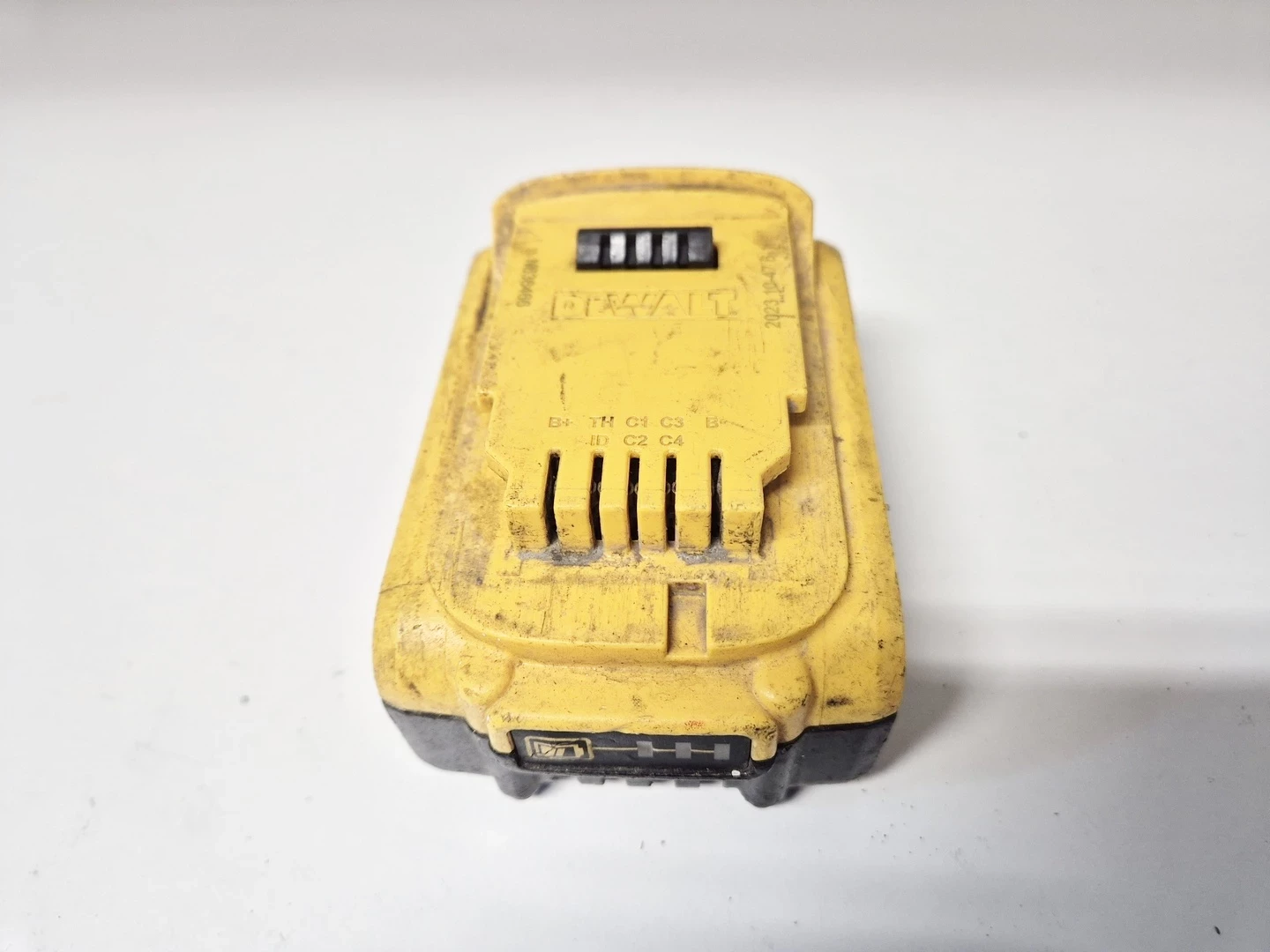 bateria-dewalt-dcb184-18v-5ah-ean-gtin-5035048466933