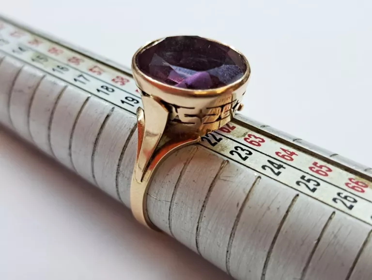 wyrob-jubilerski-uzywany-pierscionek-585611gr21-material-15835-2