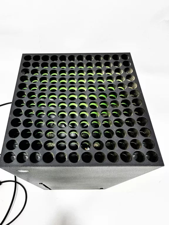 konsola-xbox-series-xpudelkopad-1tb-stan-11323-2