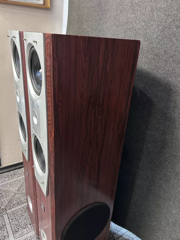 kolumny-m-audio-hts-501-super-stan-stan-11323-2