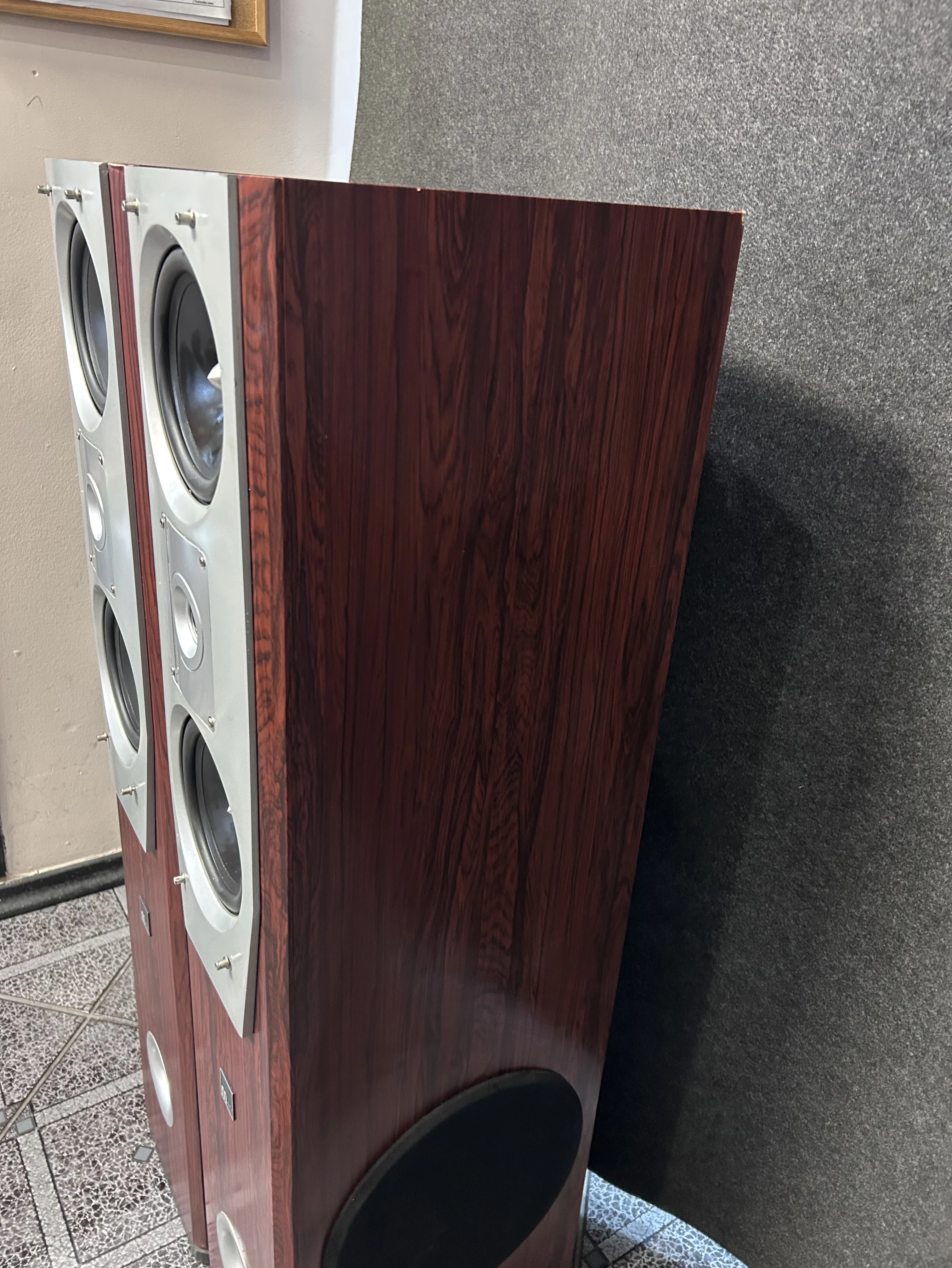 kolumny-m-audio-hts-501-super-stan-stan-11323-2