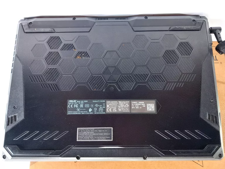 mocnarny-laptop-asus-fx506h-i5-11400h-16gb-ram-ssd-rtx3050-asus-tuf-15-liczba-rdzeni-procesora-4329-5