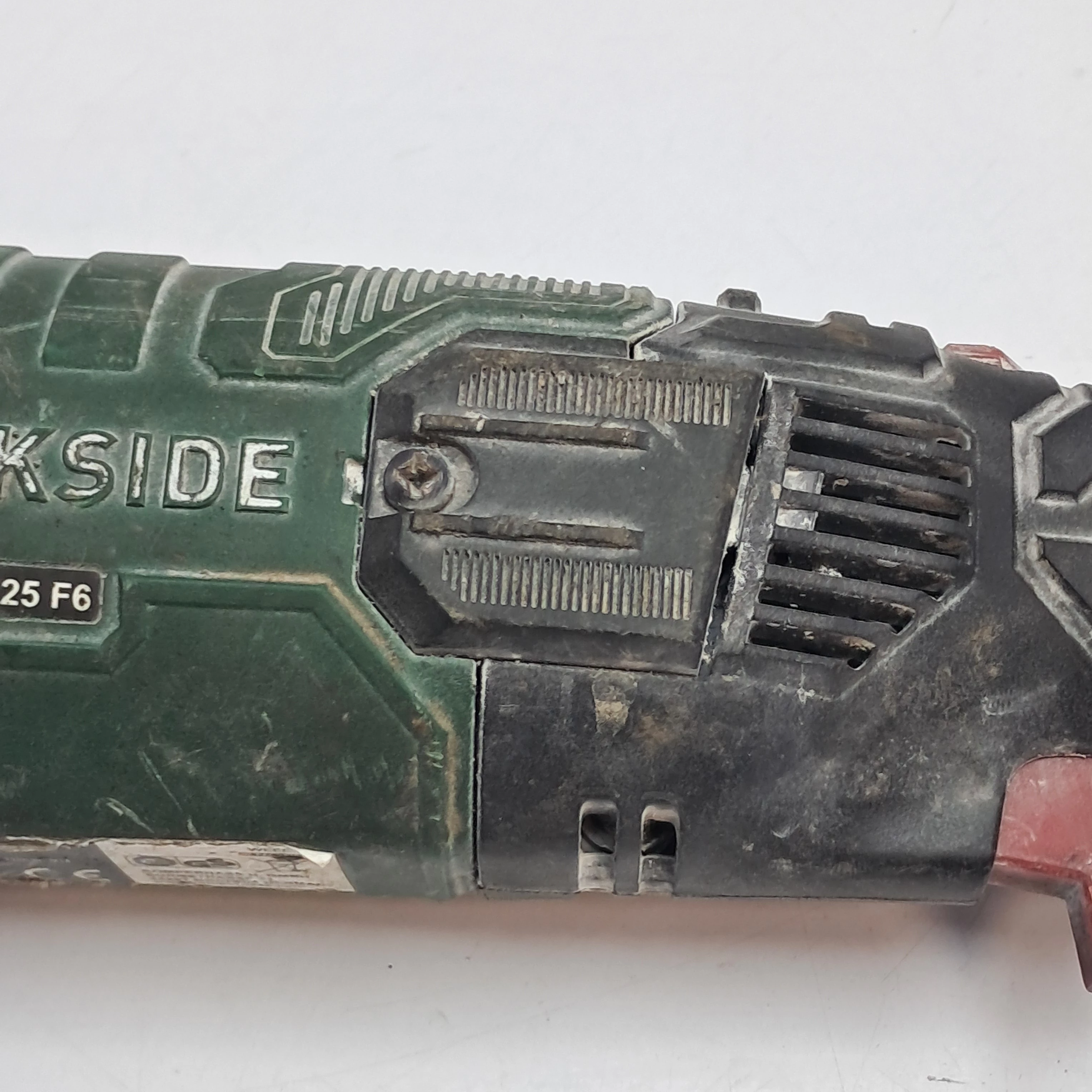 szlifierka-katowa-parkside-pws-125-marka-248811-951182