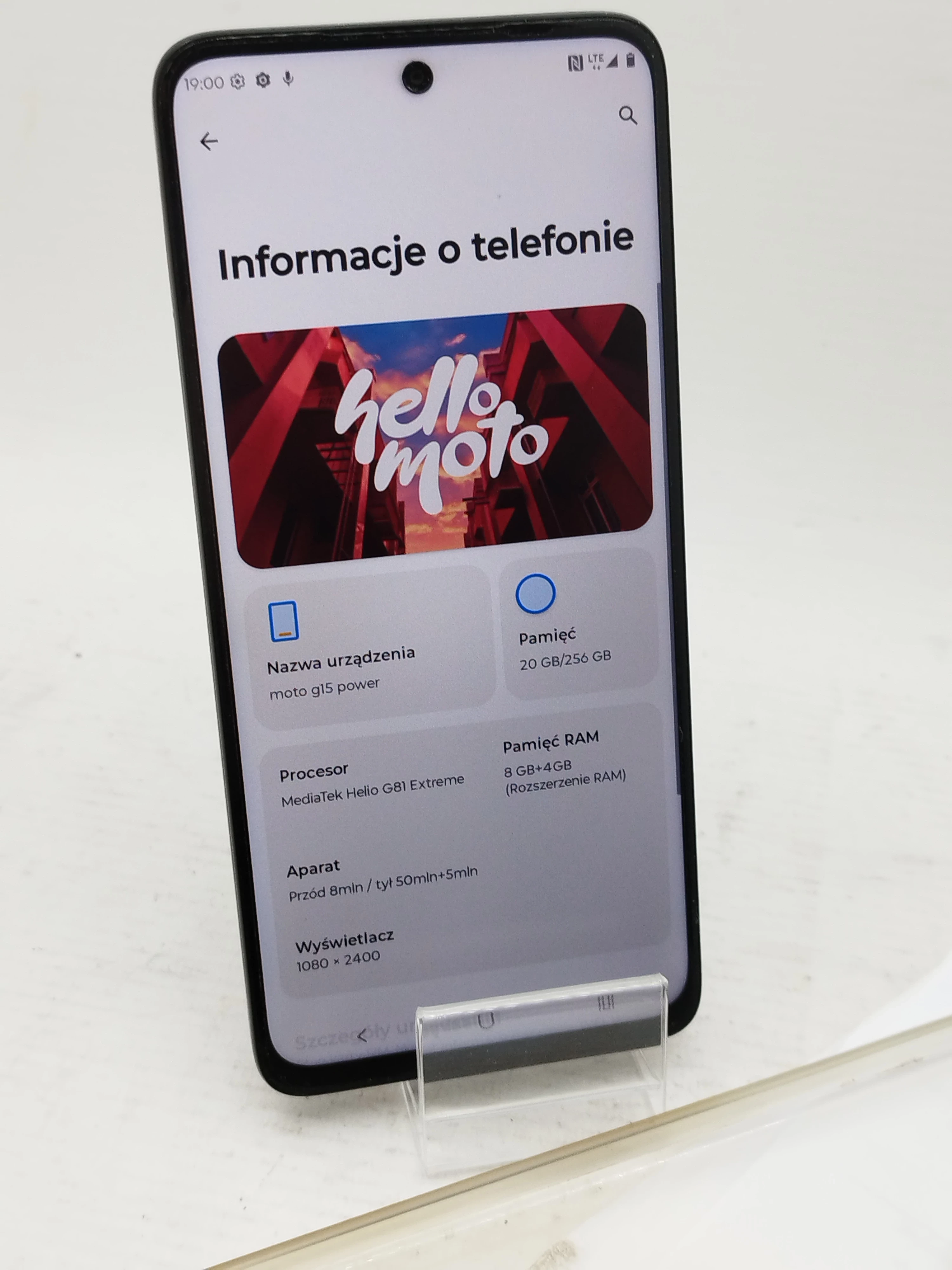 telefon-motorola-g15-power-256gb-fv-07-08-2025-neonet-przekatna-ekranu-672