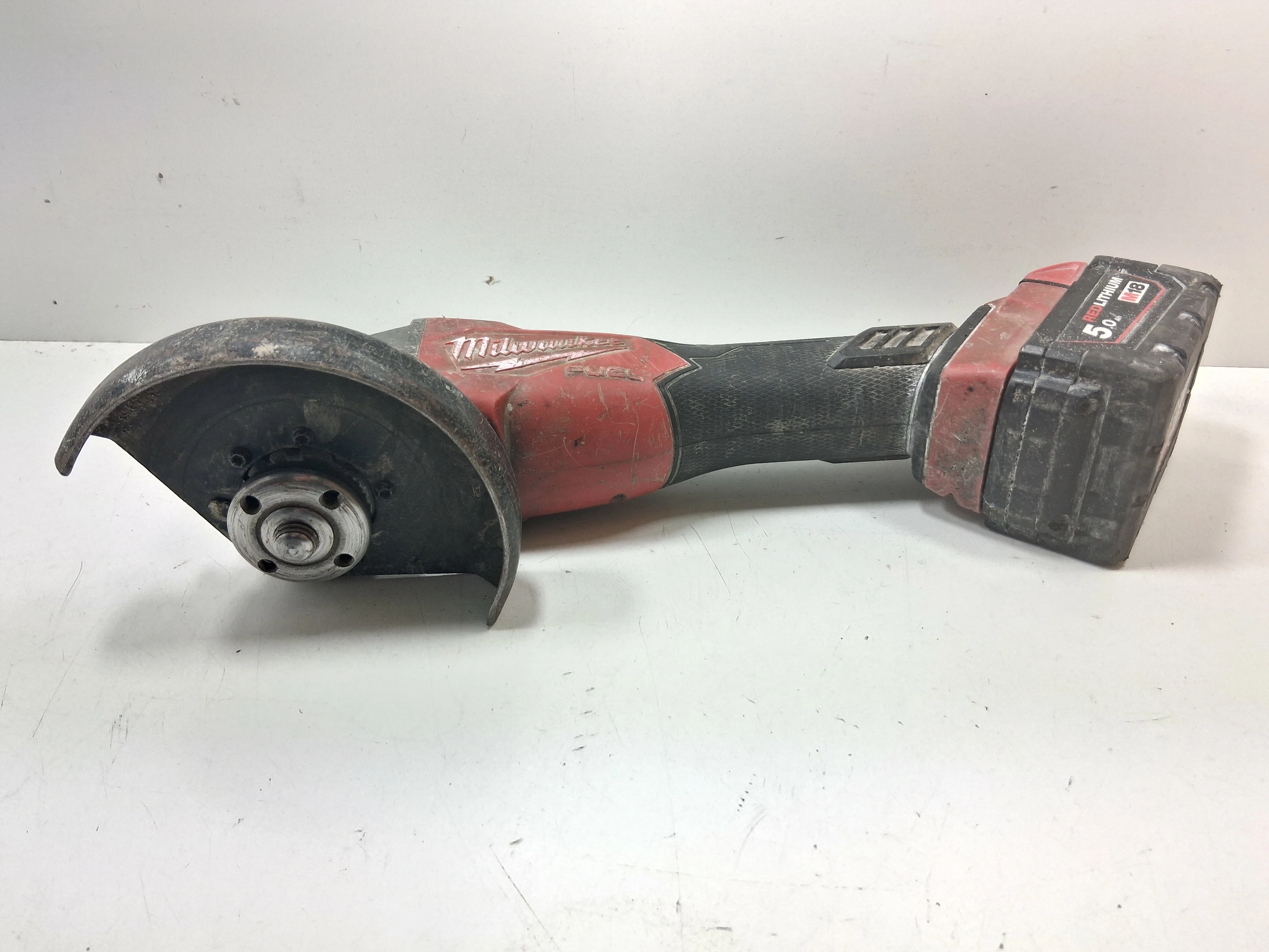 szlifierka-milwaukee-m18-fsag125x-stan-11323-2