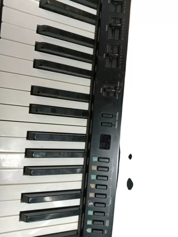 pianino-elektryczne-klawisze-yamaha-pf70-kod-producenta-psr-f52