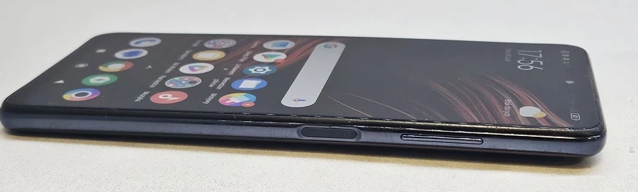 poco-x3-pro-256gb8gb-przekatna-ekranu-667