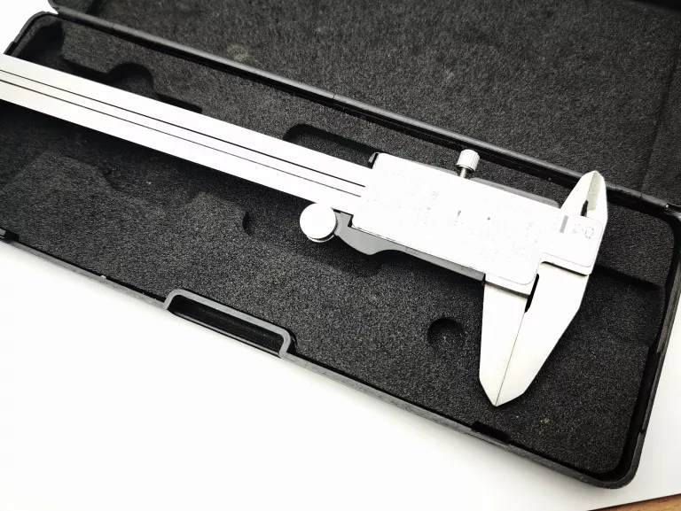 suwmiarka-elektroniczna-topex-150-mm-rodzaj-236986-407290