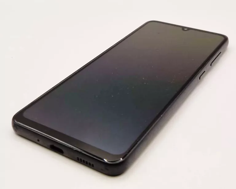 telefon-samsung-galaxy-a33-128gb-przekatna-ekranu-640