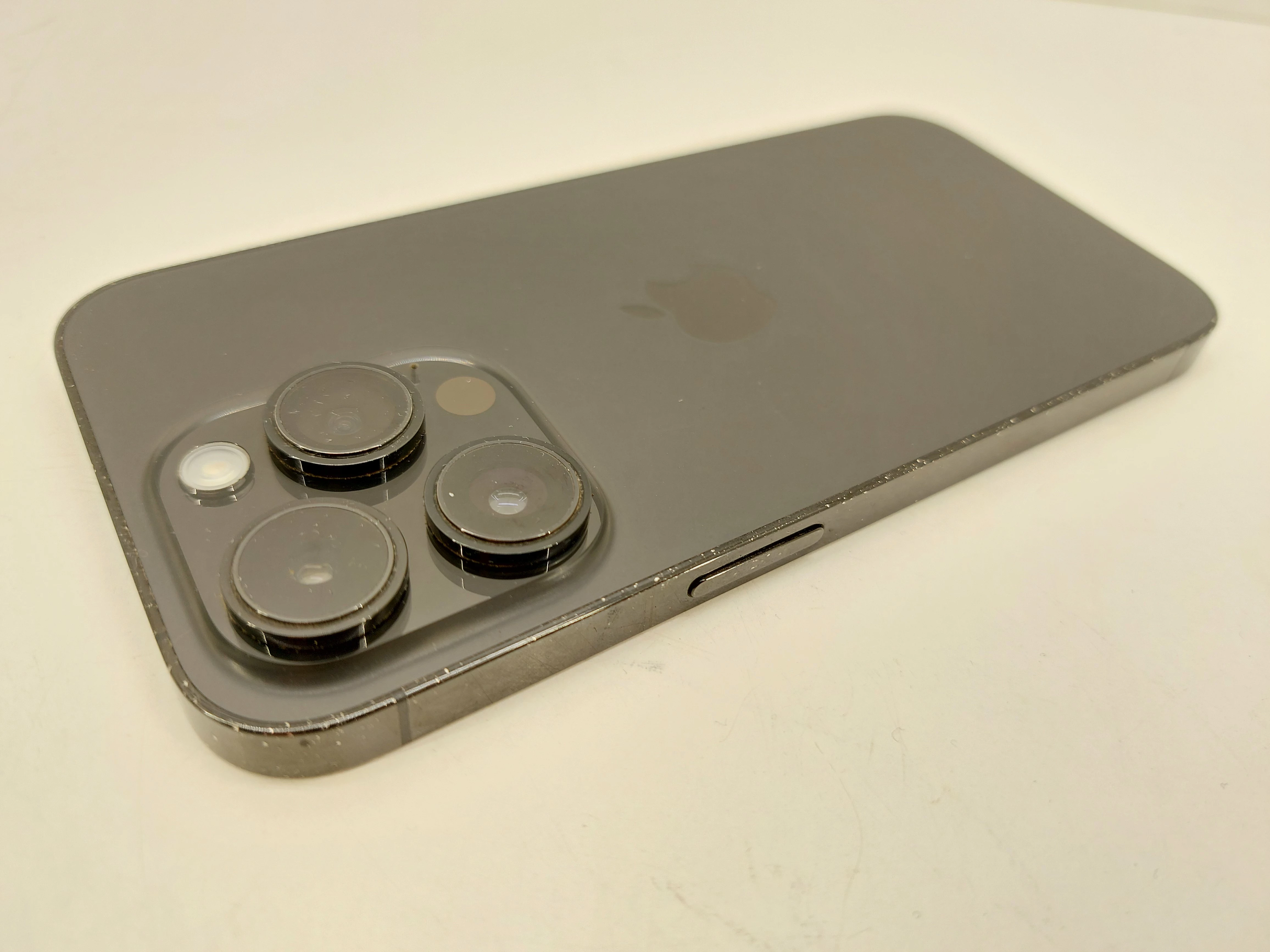 smartfon-apple-iphone-14-pro-5g-128gb-61-120hz-extra-stan-bat-79-typ-202685-212929