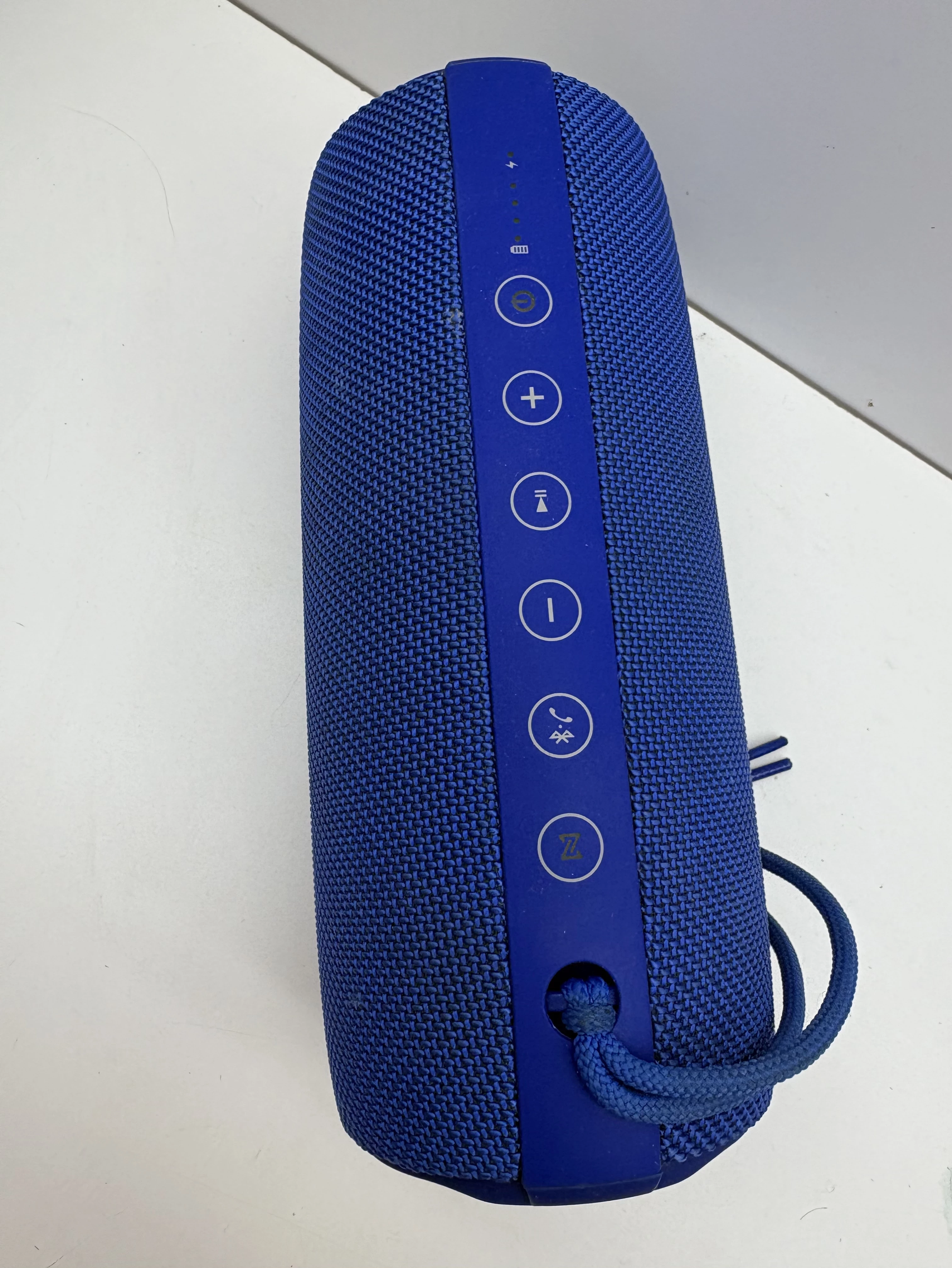 glosnik-niebieski-xmusic-ipx46-bts800b-funkcje-221089-1