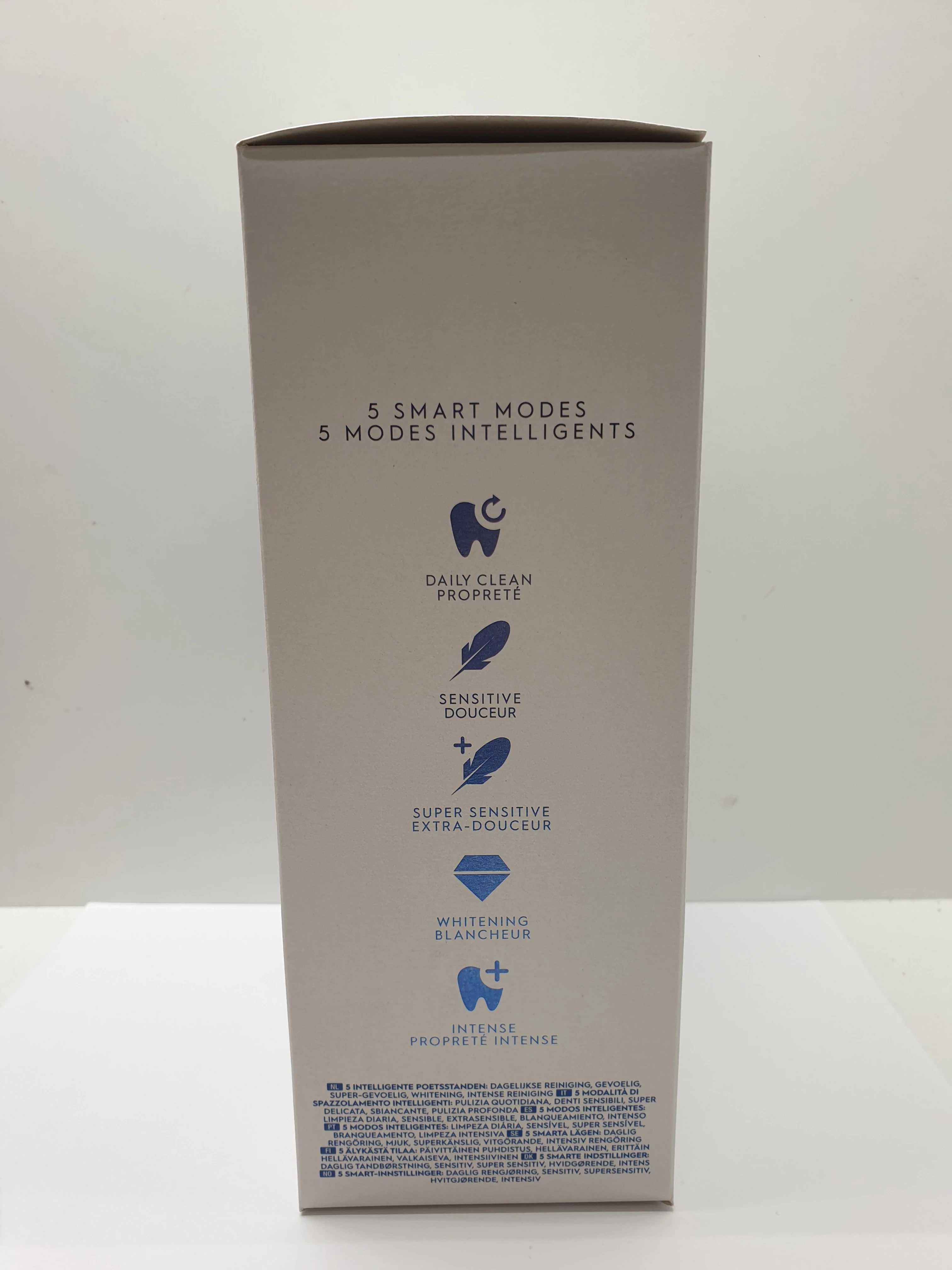 elektryczna-szczoteczka-do-zebow-oral-b-io5n-biala-io-5n-ean-gtin-4210201415343