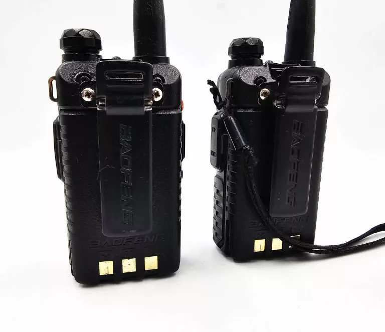 zestaw-krotkofalowek-baofeng-uv-5r-htq-ladowarka-marka-248811-1938709