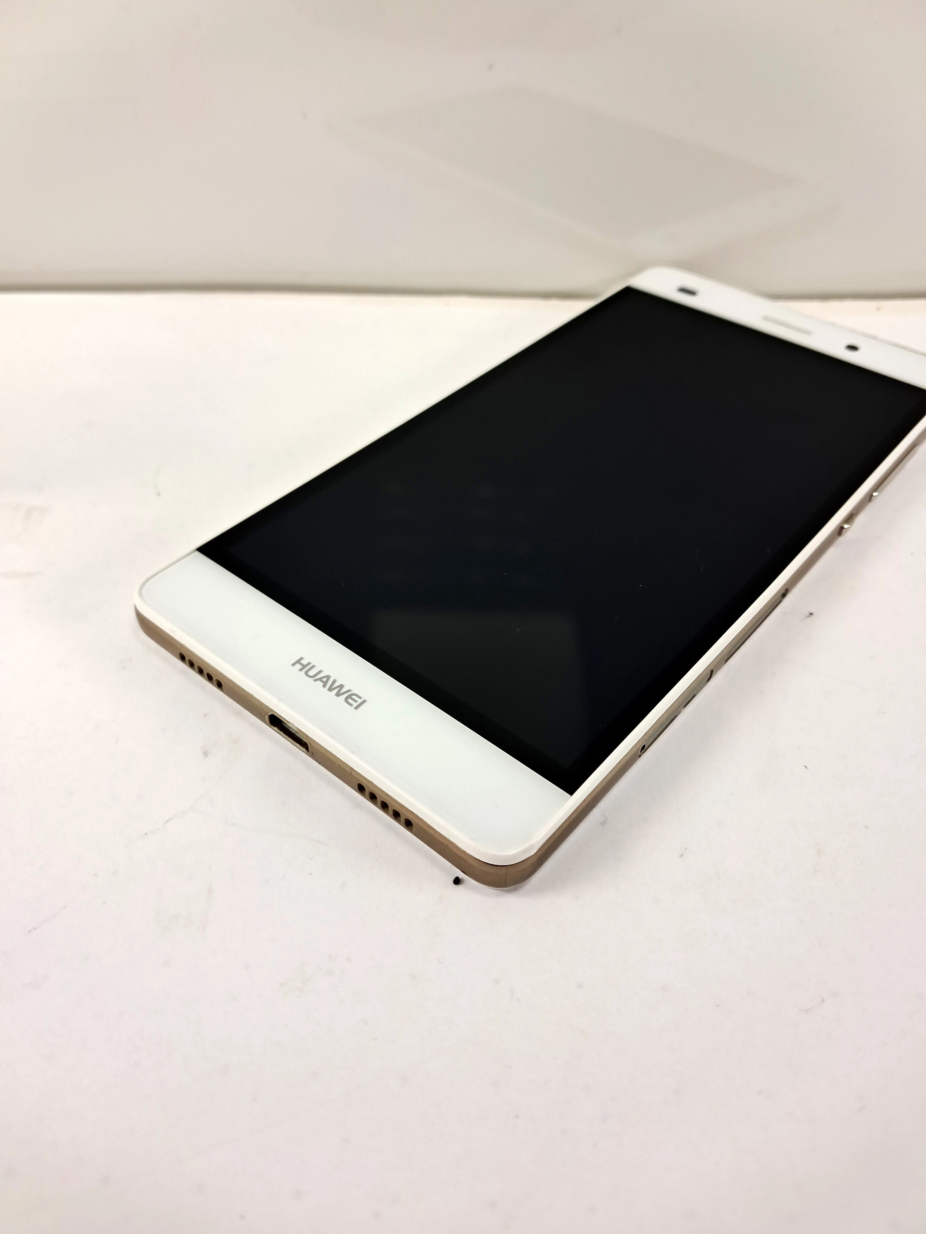 telefon-huawei-p8-lite-216gb-ale-l21-typ-202685-212929