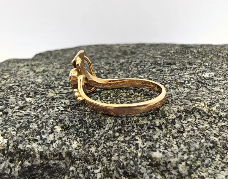 zloty-pierscionek-z-listkiem-i-cyrkonia-p585-w215-r12-stan-11323-2