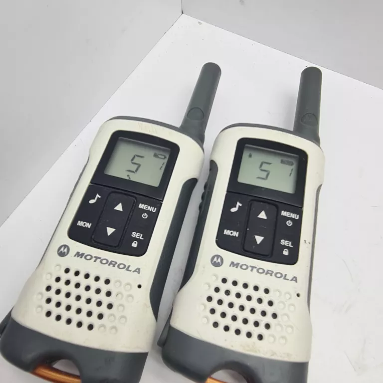 krotkofalowki-motorola-t50-komplet-dwie-model-tlkr-t60