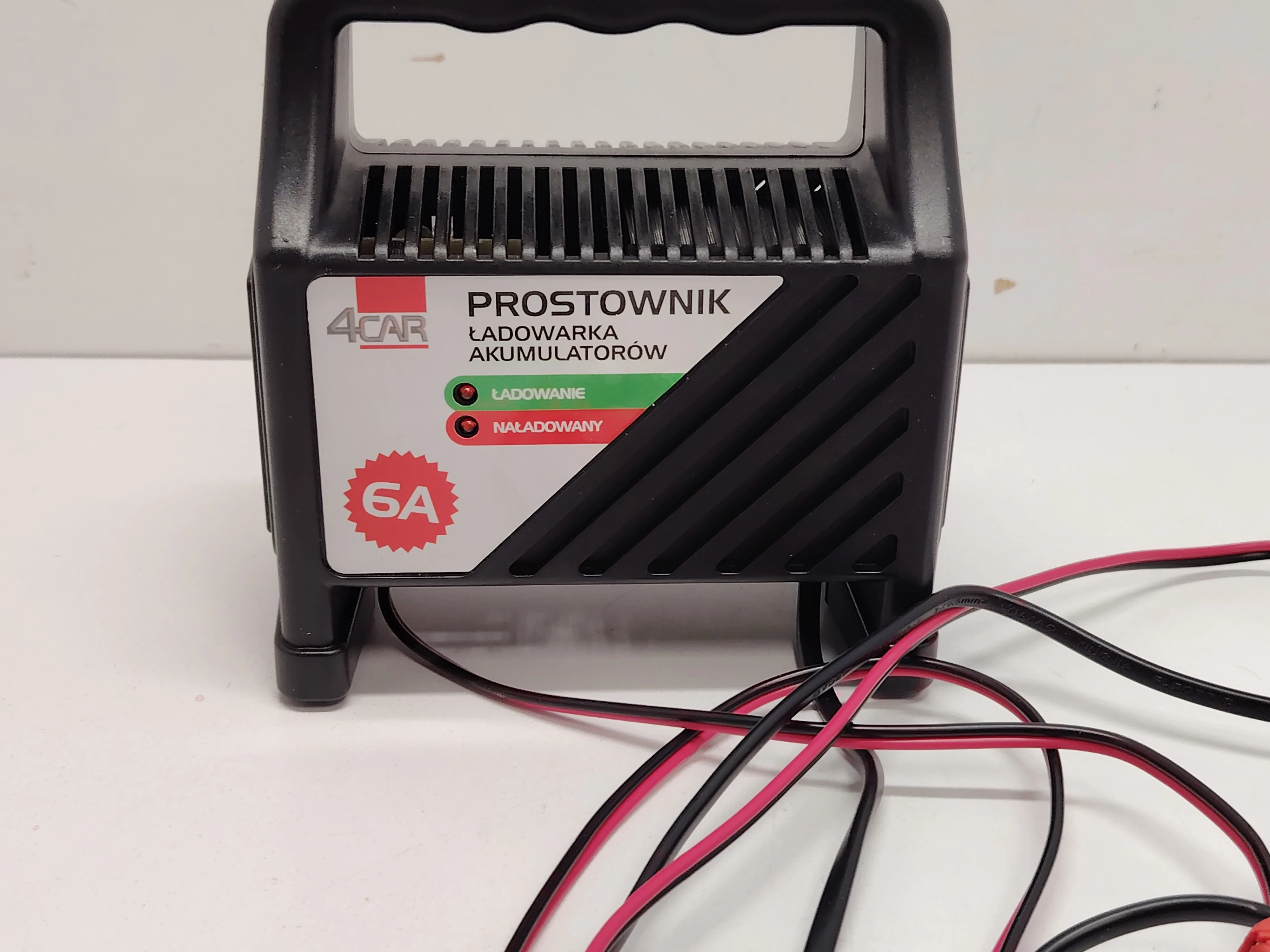 prostownik-4car-12v-6a-pud-model-129prs4309
