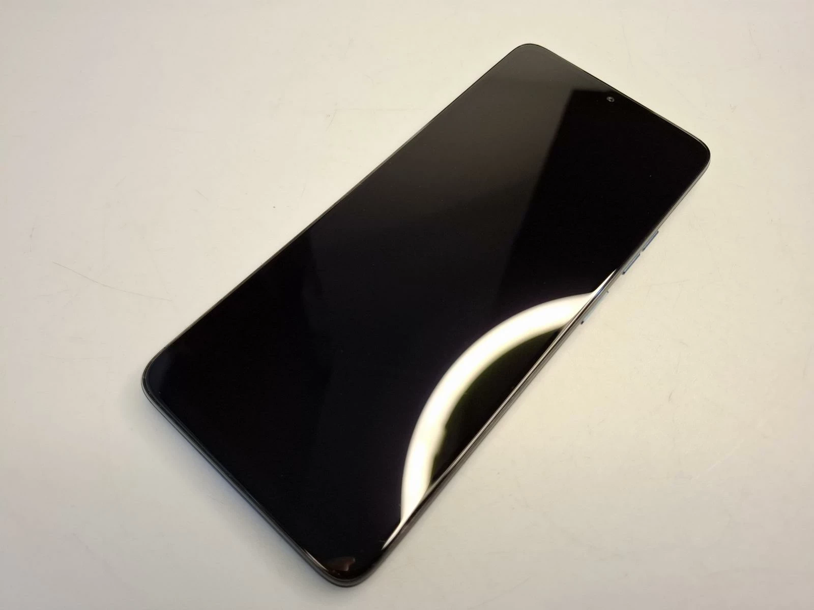 telefon-motorola-moto-g06-power-464gb-stan-11323-2