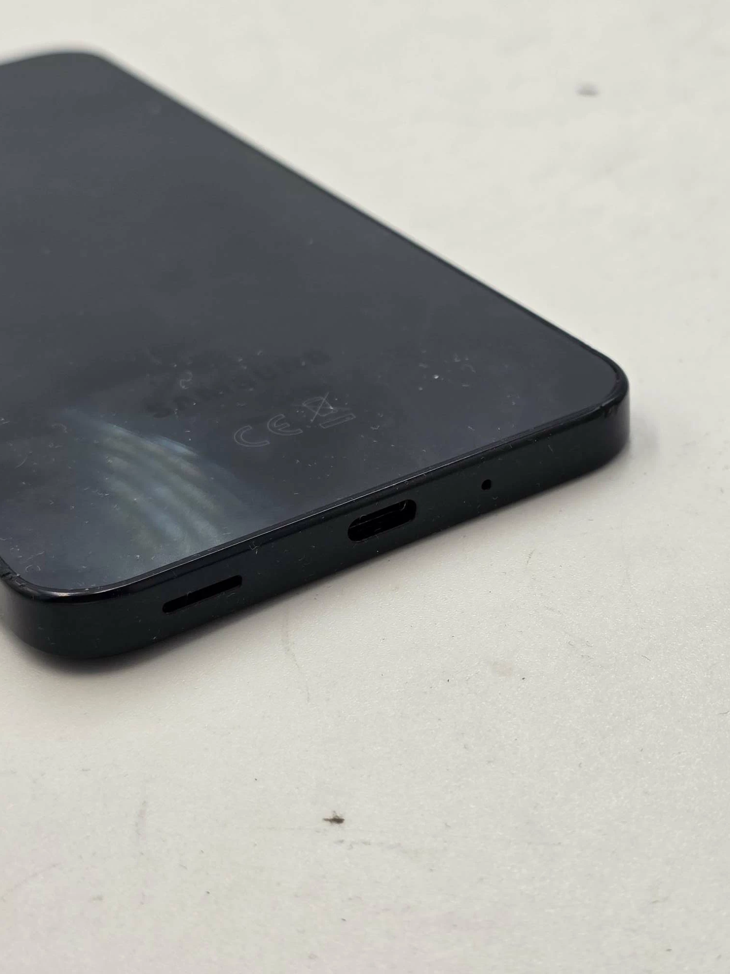 telefon-samsung-galaxy-a16-typ-202685-212929