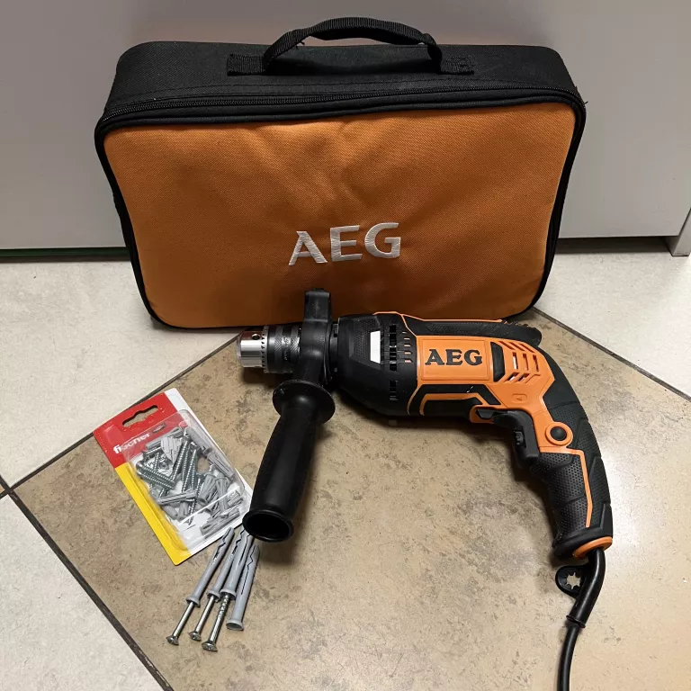 wiertarka-udarowa-aeg-sbe-750-zestaw-srodmiejska-37-kalisz