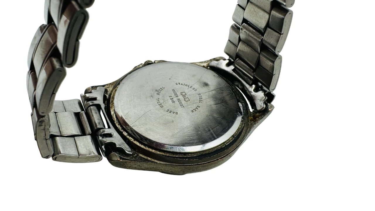 zegarek-qq-quartz-bransoleta-kolor-srebrny-rodzaj-129220-1