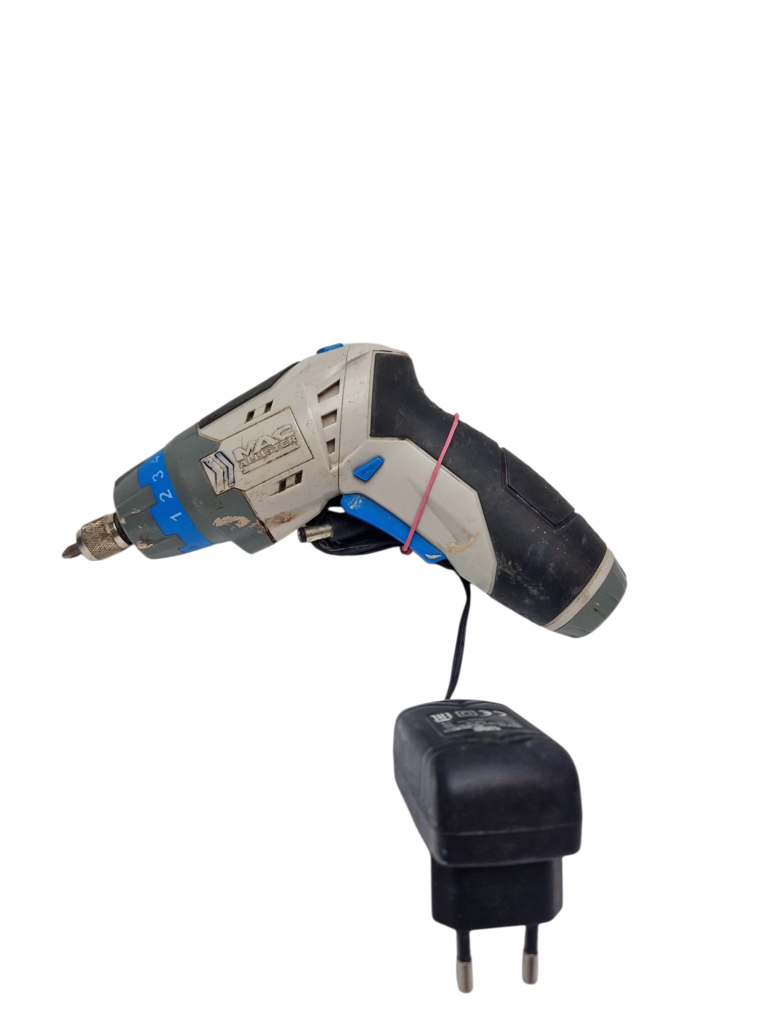 wkretak-macallister-lad-zdarta-tabliczka-sniadeckich-478a-bydgoszcz