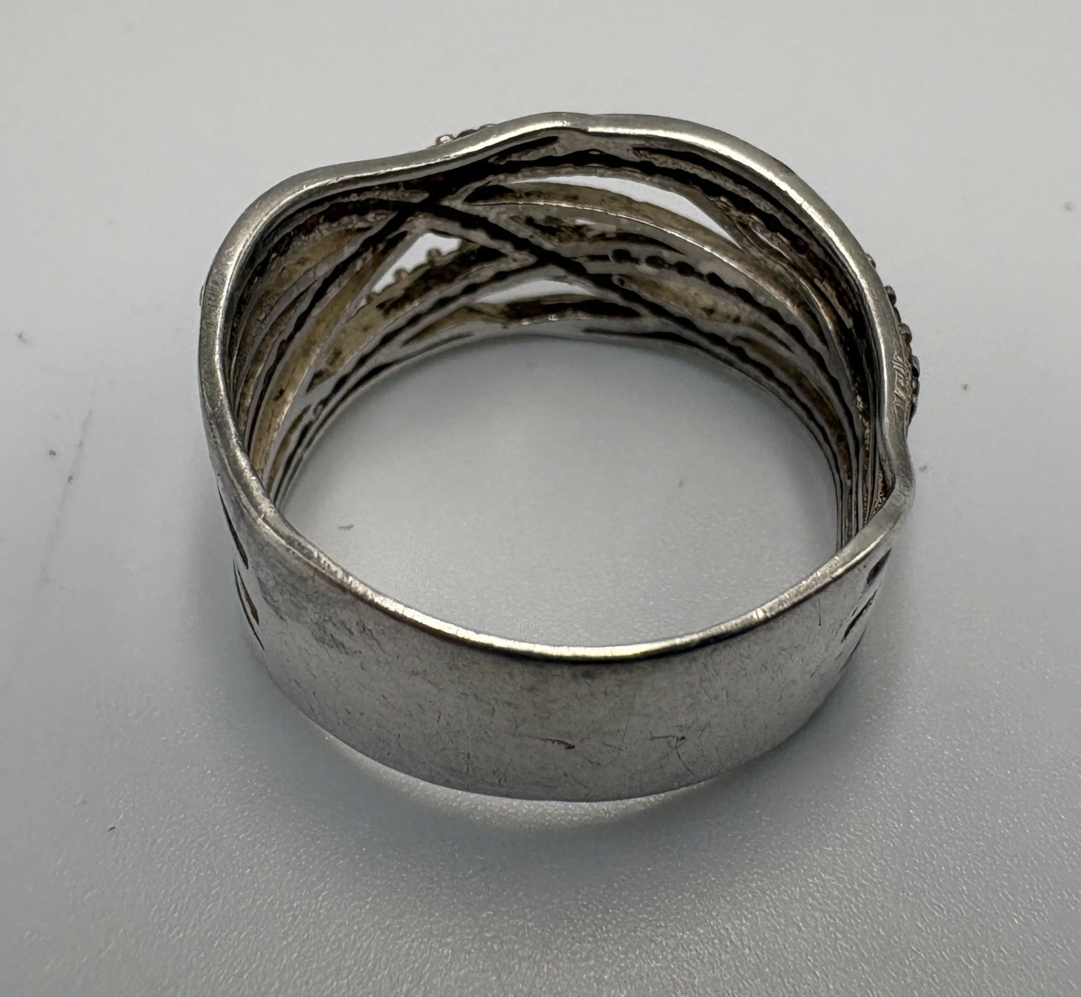 intrygujacy-srebrny-pierscionek-925-447g-r19-hallera-3-wroclaw