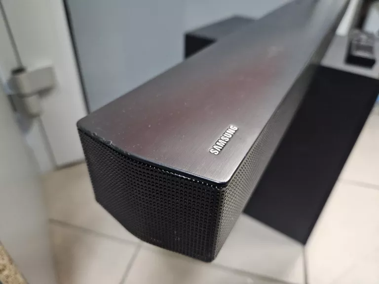 soundbar-samsung-hw-b550-pilot-21-system-dzwieku-208026-235142