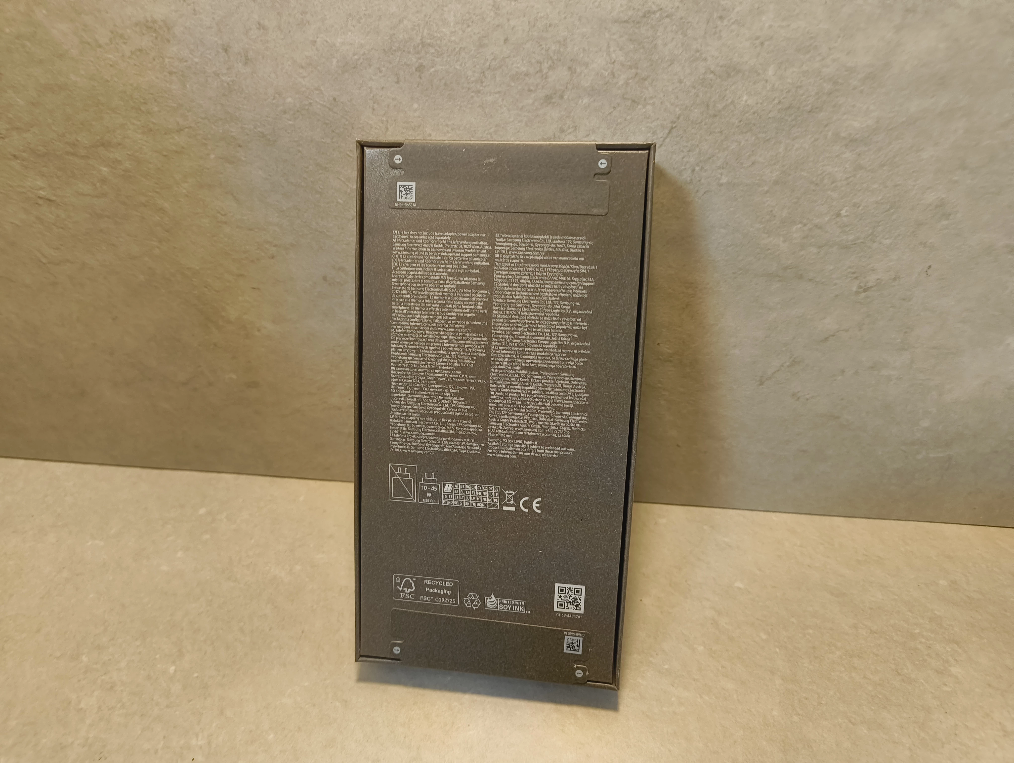 telefon-samsung-galaxy-s25-ultra-12256-igla-stan-11323-2