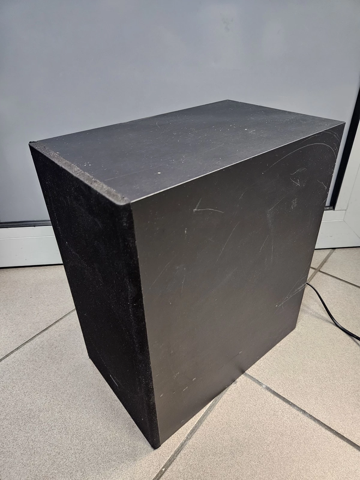 soundbar-samsung-hw-b550-pilot-21-waga-produktu-210