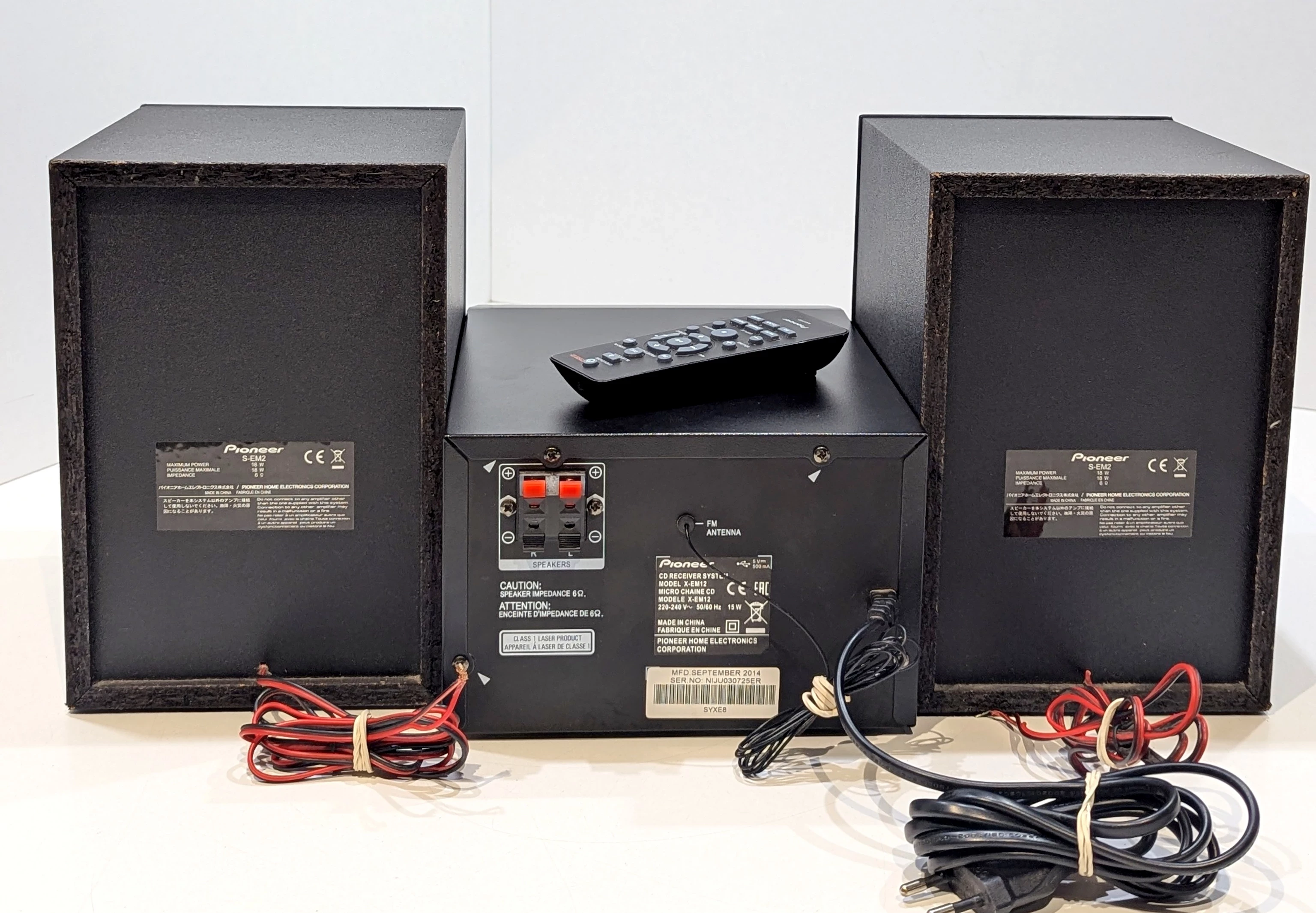 wieza-pioneer-x-em12-rodzaj-odtwarzanych-nosnikow-226238-1