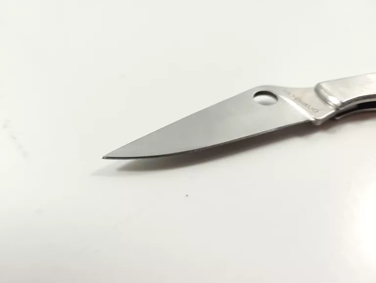 nozyk-spyderco-china-model-grasshopper