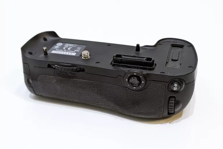 aparat-lustrzanka-nikon-d810-battery-grip-nikon-mb-d14-stan-11323-2