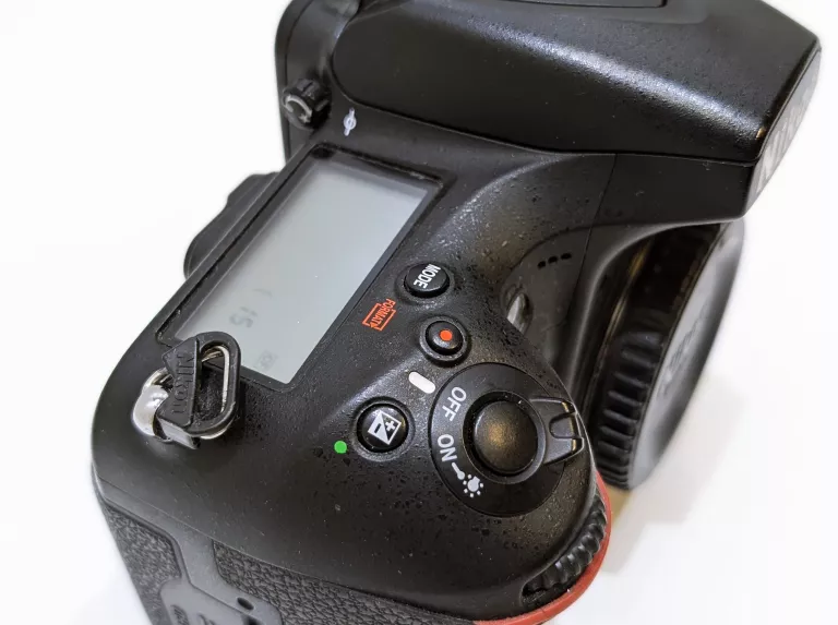 aparat-lustrzanka-nikon-d810-battery-grip-nikon-mb-d14-rozmiar-matrycy-206882-228766