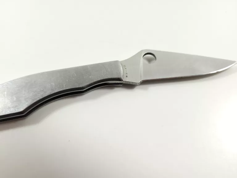 nozyk-spyderco-china-stan-11323-2