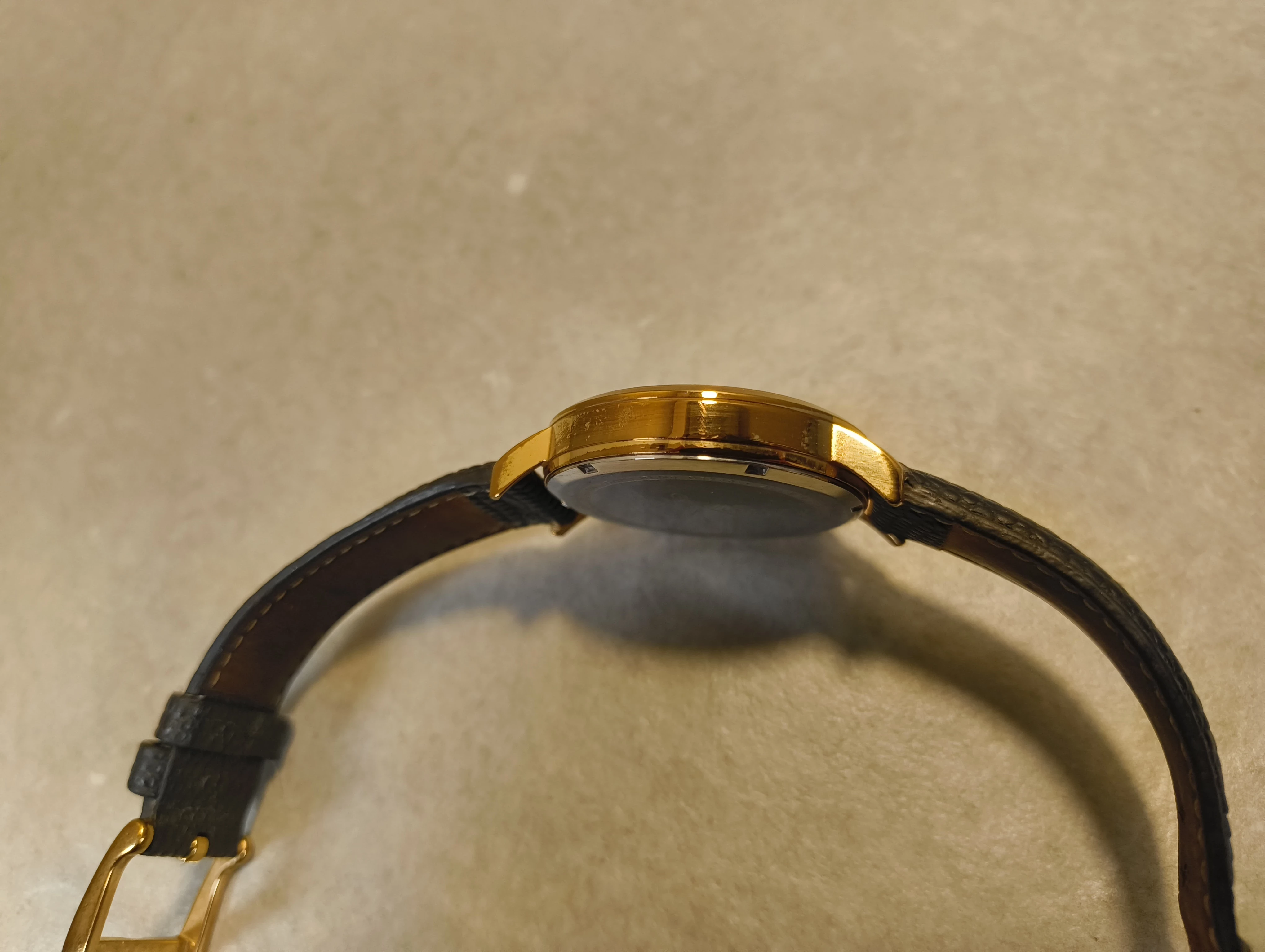 zegarek-gant-g1230-material-paska-129219-12