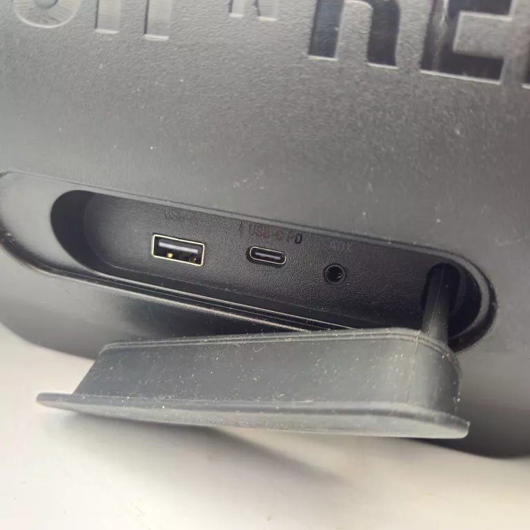 glosnik-bezprzewodowy-boombox-xxl-fresh-n-rebel-rms-100-w-bluetooth-moc-10000