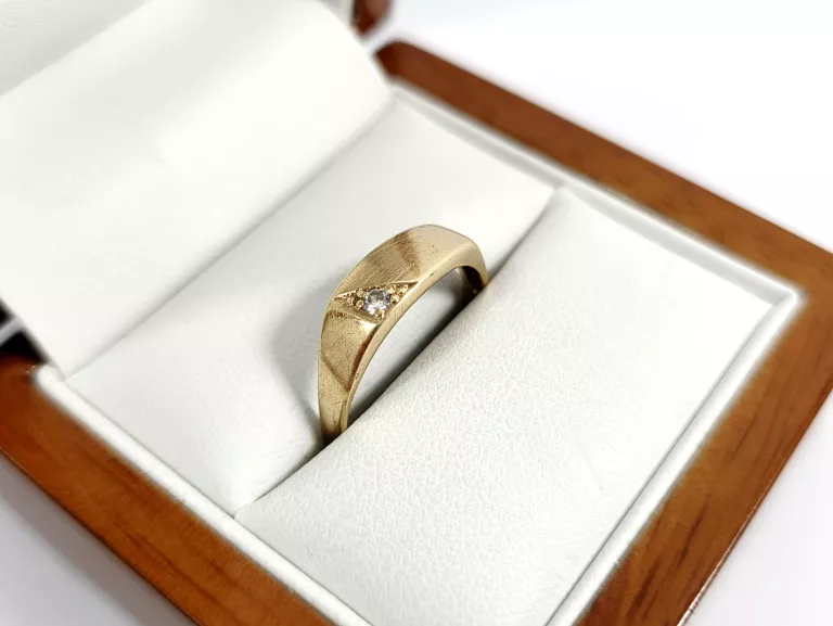 zloty-pierscionek-585-273g-r17-poludniowa-38-przezmierowo-ska